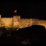 Ephesus Castle View * סלצ'וק