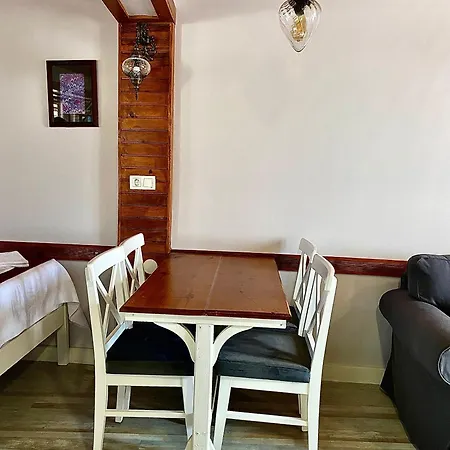 以弗所塞尔丘克城堡景观套房旅馆 公寓 *