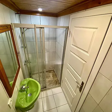 以弗所塞尔丘克城堡景观套房旅馆 *