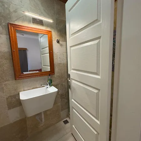 Ephesus Castle View Apartment *